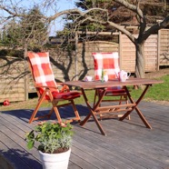 villa_schokominza_ferienhaus_4_5_6_7_personen_ostsee_ostholstein_groemitz_am_Meer_terrasse_pflaumenbaum_IMG_0182